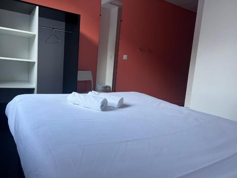 Standard Double Room | Blackout drapes, soundproofing, free WiFi, bed sheets