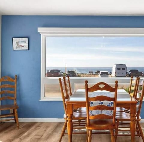 Dining Area with Views of West Cliff Dr.