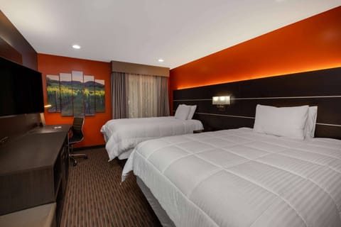 Standard Room, 2 Queen Beds, Non Smoking | Premium bedding, in-room safe, desk, blackout drapes