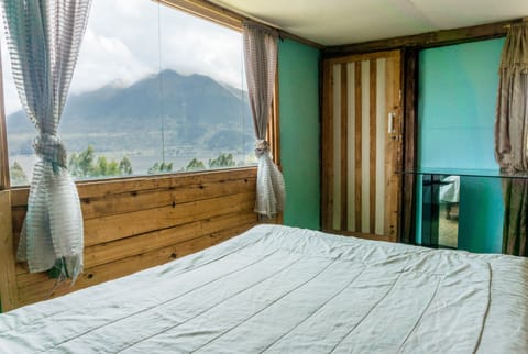 Basic Cabin, Balcony, Mountain View | 1 bedroom, premium bedding, down comforters, laptop workspace