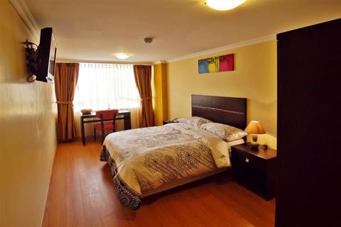 Double Room | Premium bedding, desk, free WiFi, wheelchair access