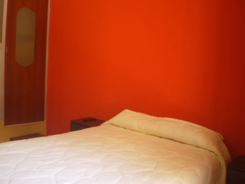 Double Room | Free WiFi, bed sheets