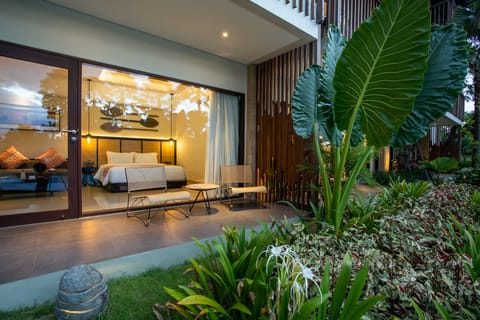 Suite, Pool Access (Free Entrance to Bali Zoo) | Premium bedding, minibar, in-room safe, desk