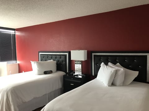 Suite, 2 Double Beds, Refrigerator & Microwave, River View | Egyptian cotton sheets, premium bedding, down comforters