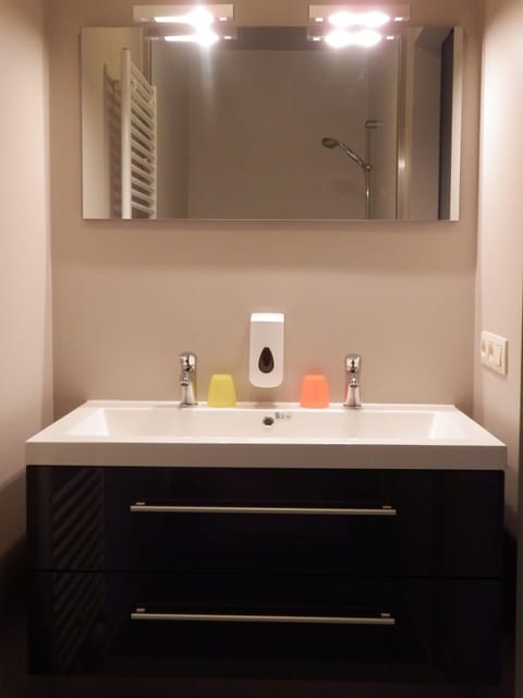 Double or Twin Room, Hill View | Bathroom sink