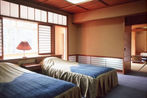 Japanese Western Style Room, Valley View | In-room safe