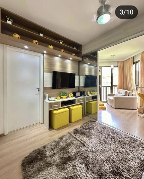 Family Apartment, Non Smoking, Pool View | Living area