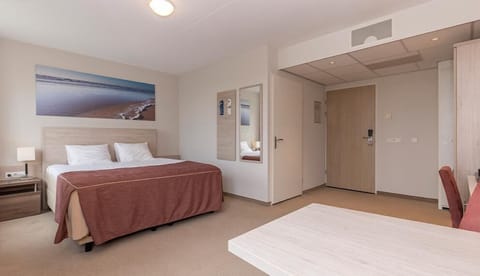 Settle in and feel instantly at home in this room.