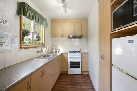 2 Bedroom Family Cabin | Private kitchenette | Fridge, microwave, coffee/tea maker, electric kettle