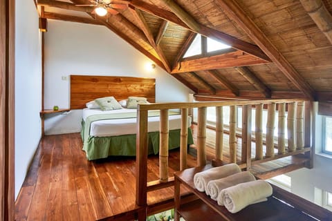 Duplex, 1 Bedroom (Green) | Premium bedding, in-room safe, blackout drapes, free cribs/infant beds