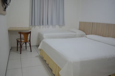 Double Room | Minibar, free WiFi, bed sheets