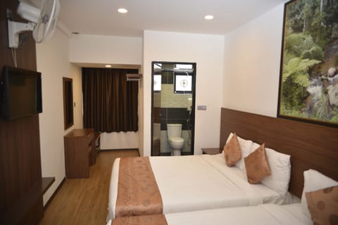 Deluxe Triple Room | Free WiFi