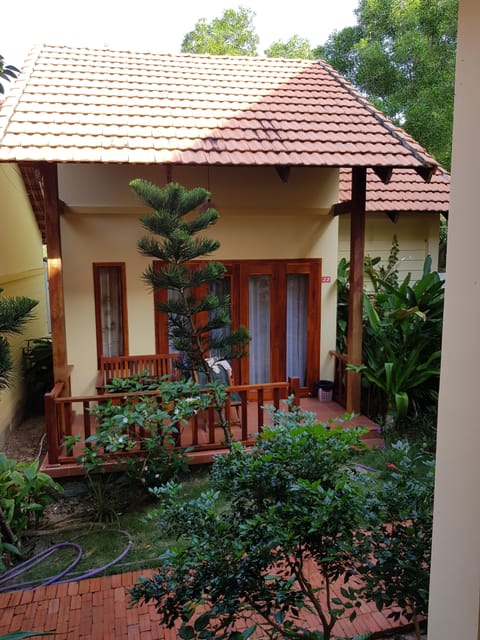 Family Bungalow, 2 Double Beds, Garden View | Bathroom | Shower, free toiletries, hair dryer, slippers