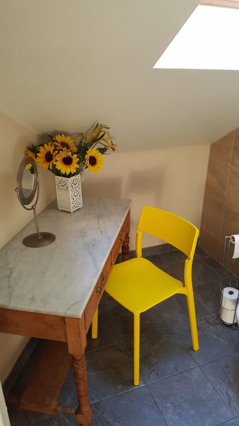 Family Suite (L'Orangerie) | Room amenity