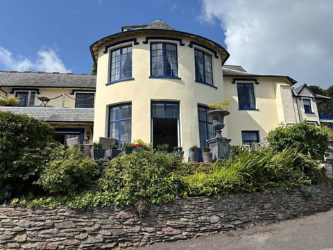 Bayview Tower
