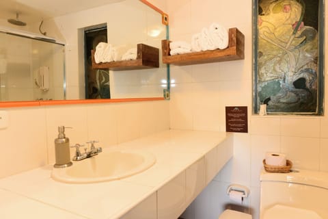 Suite, Private Bathroom | Bathroom | Free toiletries, towels