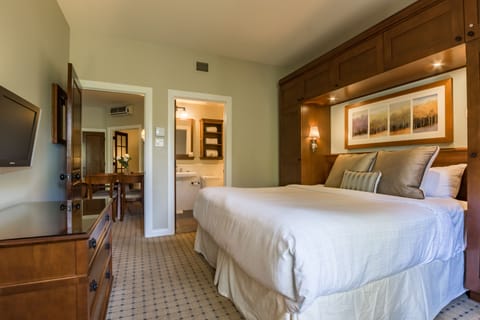 Family Suite, 2 Bedrooms | Egyptian cotton sheets, premium bedding, down comforters, pillowtop beds
