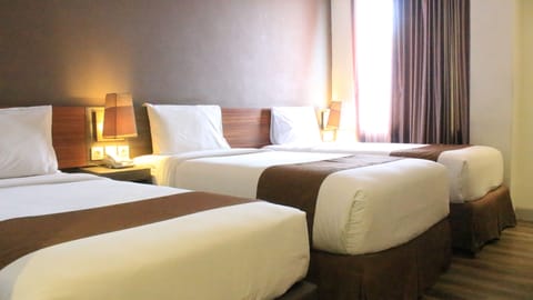 Family Triple Room | Premium bedding, free WiFi, bed sheets