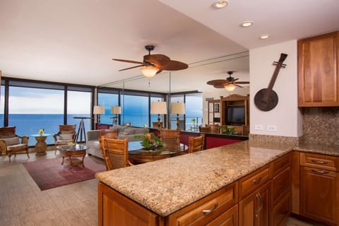 Premium Room, 1 Bedroom, Kitchen, Oceanfront | In-room safe, individually decorated, blackout drapes