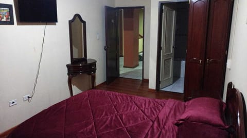 Classic Double Room | In-room safe, free WiFi, wheelchair access