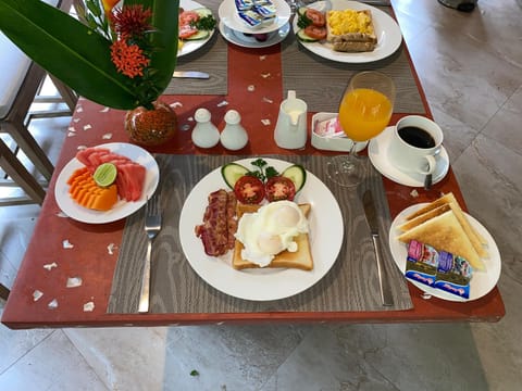 Breakfast meal