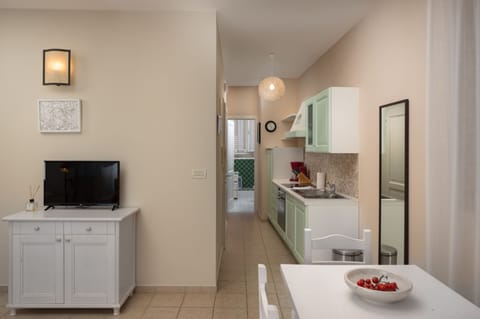 Apartment, Sea View | Private kitchen | Fridge, stovetop, dishwasher, espresso maker