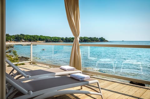 Amber Sea Luxury Village - Sea Holiday Home | Terrace/patio