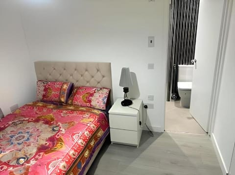 Standard Double Room, 1 Double Bed | Desk, free WiFi, bed sheets