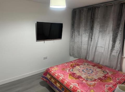 Standard Double Room, 1 Double Bed | Desk, free WiFi, bed sheets