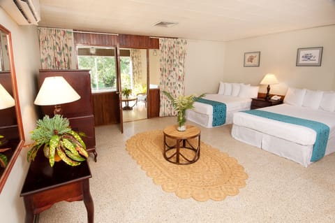 Standard Cottage | Premium bedding, in-room safe, desk, laptop workspace