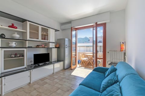 Living and dining room