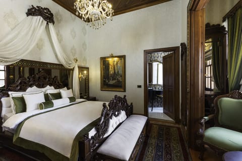 Deluxe Suite, 1 Double Bed, Ensuite | View from room