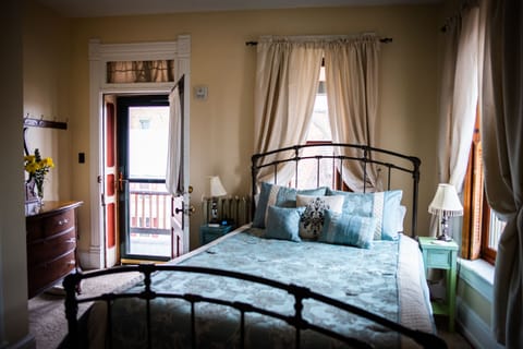 Deluxe Room, Terrace, Garden Area | Premium bedding, individually decorated, individually furnished