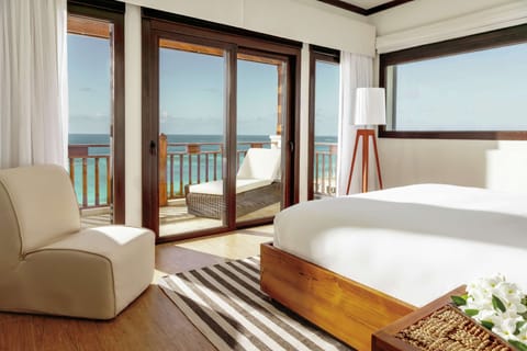 Penthouse, 2 Bedrooms, Ocean View | Frette Italian sheets, premium bedding, minibar, in-room safe