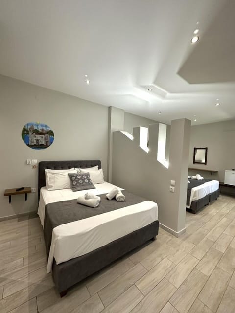 Family Room | Premium bedding, soundproofing, bed sheets