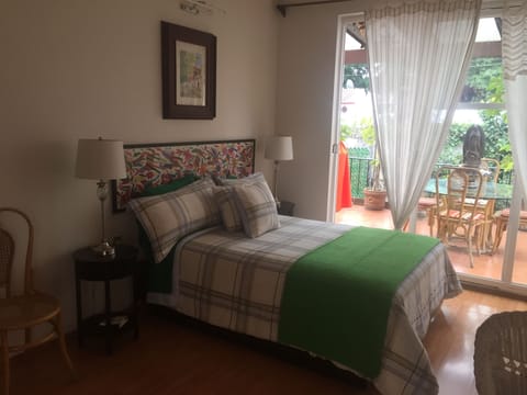 Standard Room | 1 bedroom, iron/ironing board, rollaway beds, free WiFi