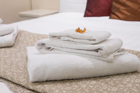 In-room safe, desk, rollaway beds, free WiFi