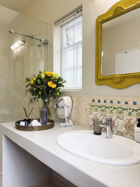 Rose Room | Bathroom | Designer toiletries, hair dryer, bathrobes, towels