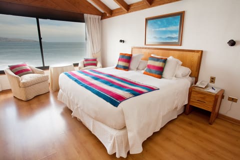 Standard Double or Twin Room, Ocean View | Premium bedding, down comforters, pillowtop beds, minibar