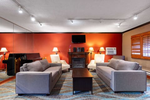 In-room safe, desk, laptop workspace, iron/ironing board