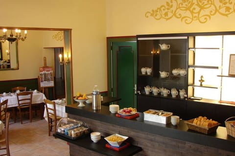 Daily buffet breakfast (EUR 8.00 per person)