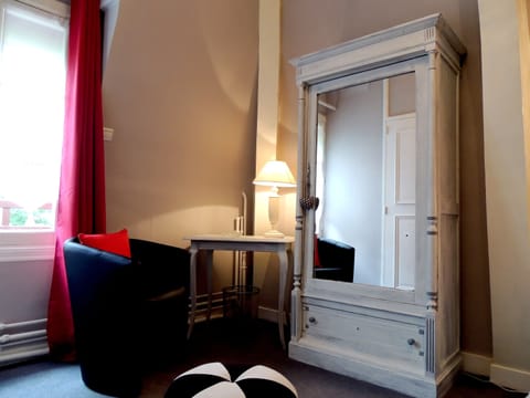 Classic Double Room | Room amenity