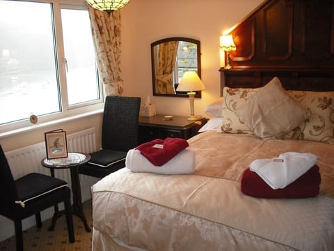 Standard Double Room, Ensuite, River View (Second Floor)