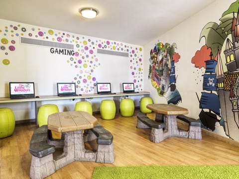 Children's play area - indoor