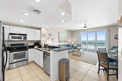 Condo, 1 Bedroom, Ocean View, Beachfront | Private kitchen | Fridge, microwave, oven, stovetop