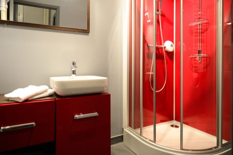 Free toiletries, hair dryer, towels