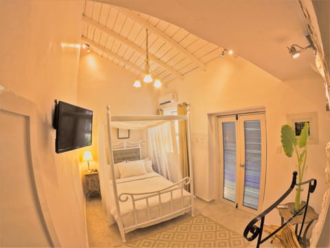 Classic Double Room, 1 Double Bed, Pool View | In-room safe, free WiFi, bed sheets