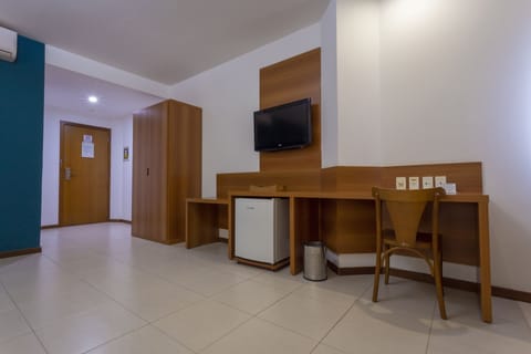 Standard Triple Room | Minibar, desk, blackout drapes, free WiFi