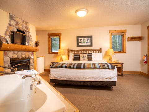 Townhome, 4 Bedrooms (Poplar Ridge) | WiFi, bed sheets