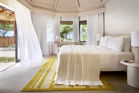 BEACHFRONT VILLA, (180 Sqm) | Egyptian cotton sheets, premium bedding, down comforters, pillowtop beds